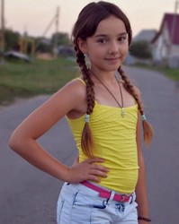 little girl cute beauty